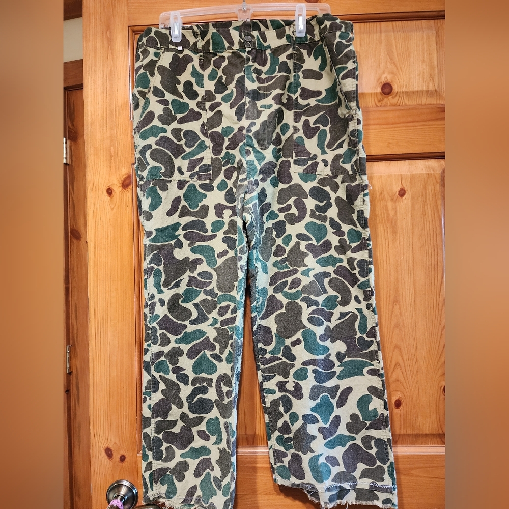 Vintage Men's Camoflauge Hunting Pants, Size Large